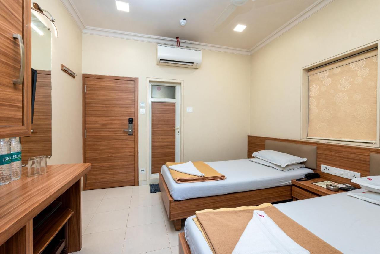 Hotel Balwas Mumbai Exterior photo